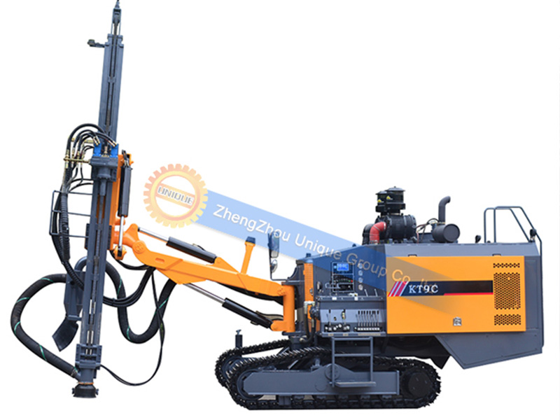 Maintenance of blasting hole drilling rig